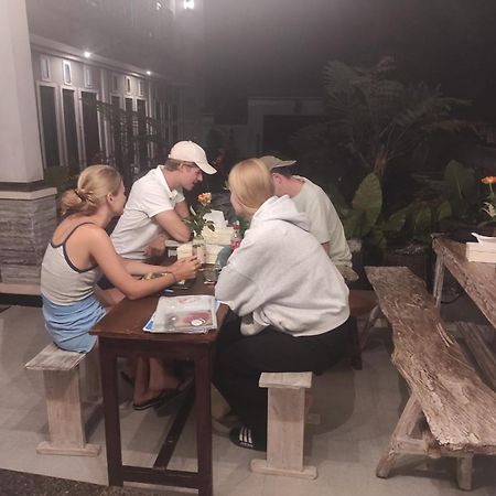 Gending Sari House Lägenhet Ubud Exteriör bild